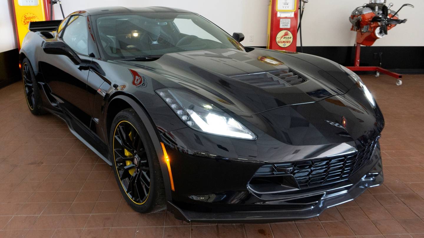 0th Image of a 2016 CHEVROLET CORVETTE C7R