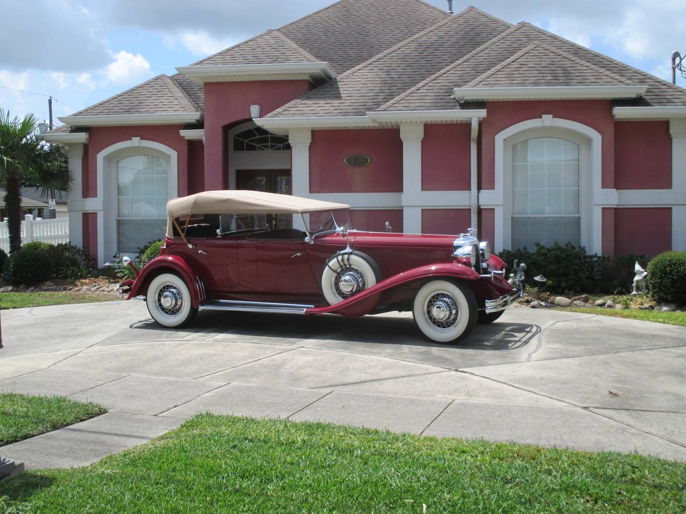 3rd Image of a 1931 CHRYSLER DUALCOWL PHAETON