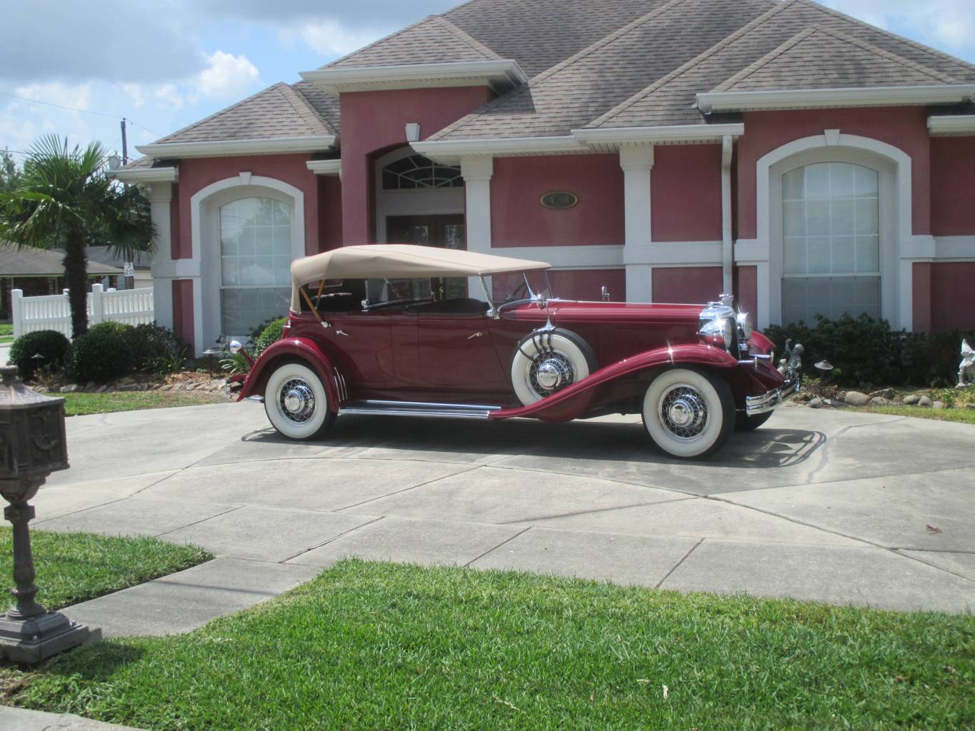 4th Image of a 1931 CHRYSLER DUALCOWL PHAETON