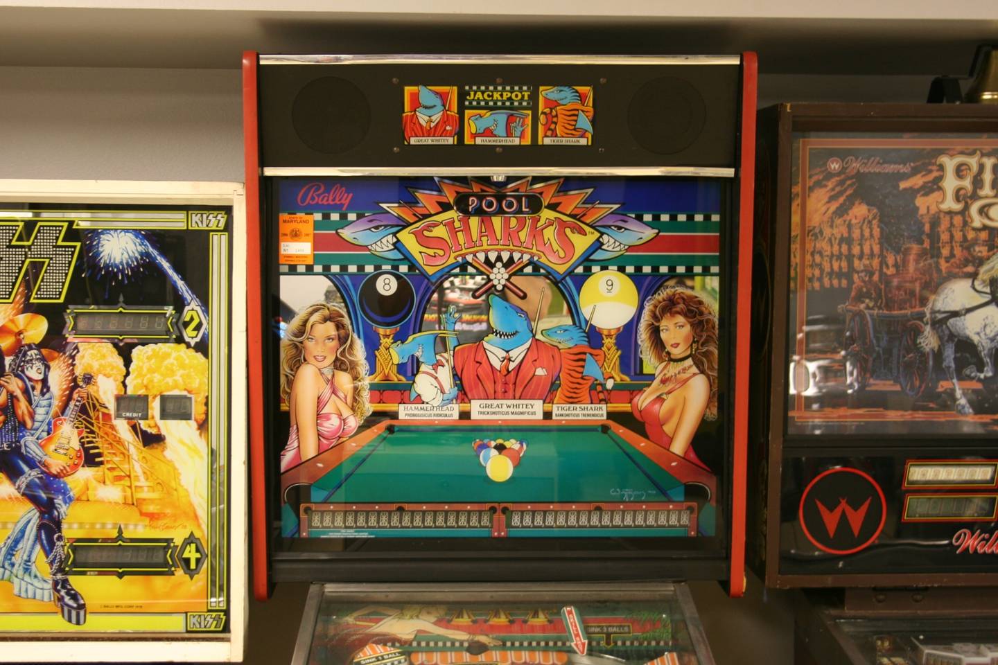 2nd Image of a N/A BALLY POOL SHARKS PINBALL