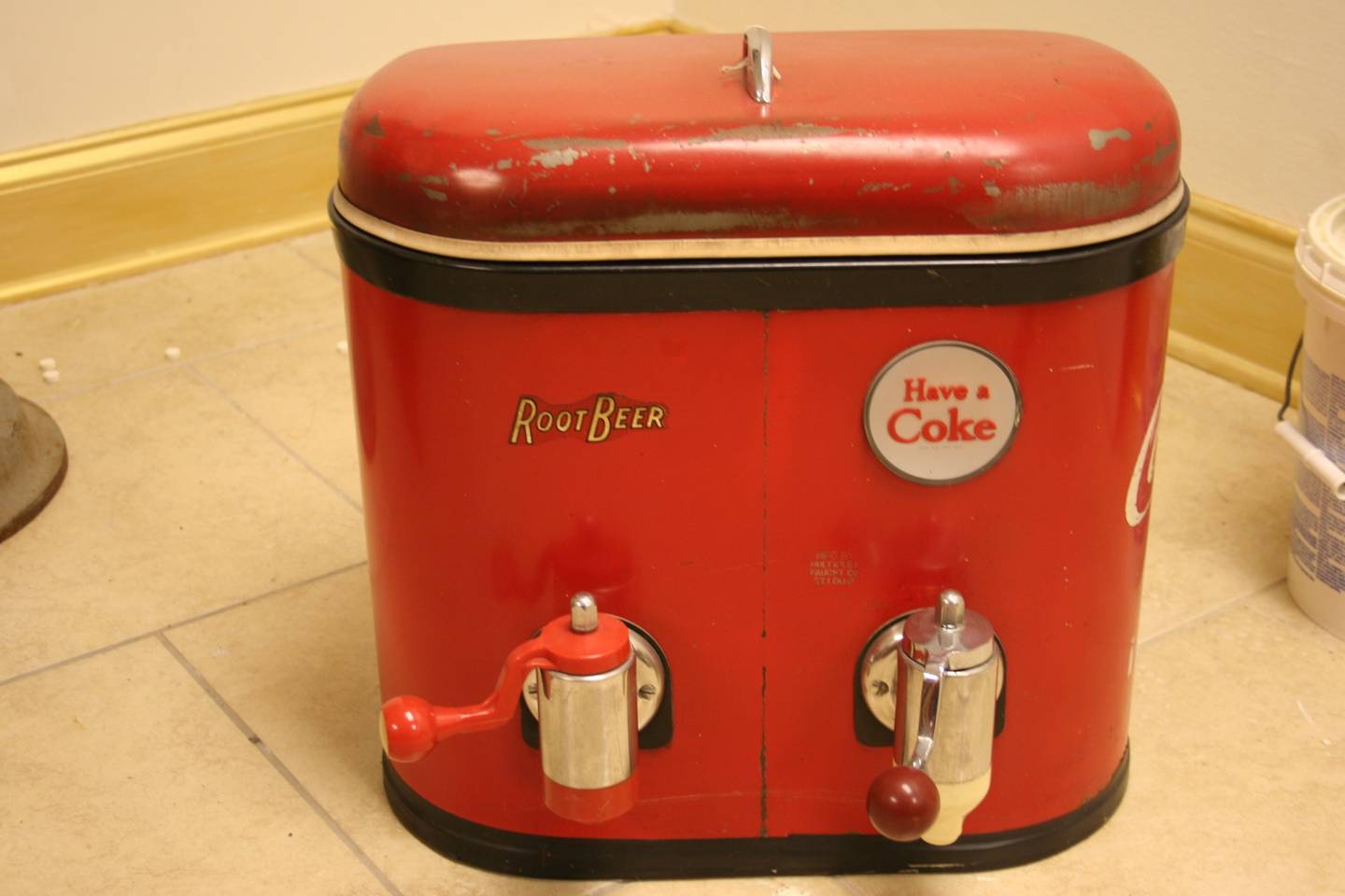 1st Image of a N/A ROOT BEER / COKE DISPENSER