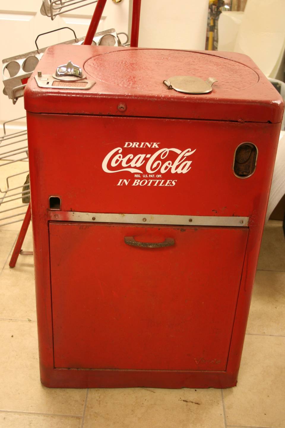 0th Image of a N/A COCA COLA TOP VENDING MACHINE