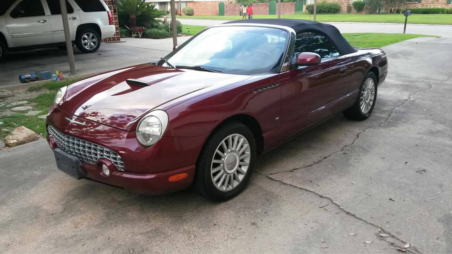 3rd Image of a 2004 FORD THUNDERBIRD