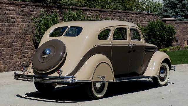 2nd Image of a 1935 DESOTO AIRFLOW