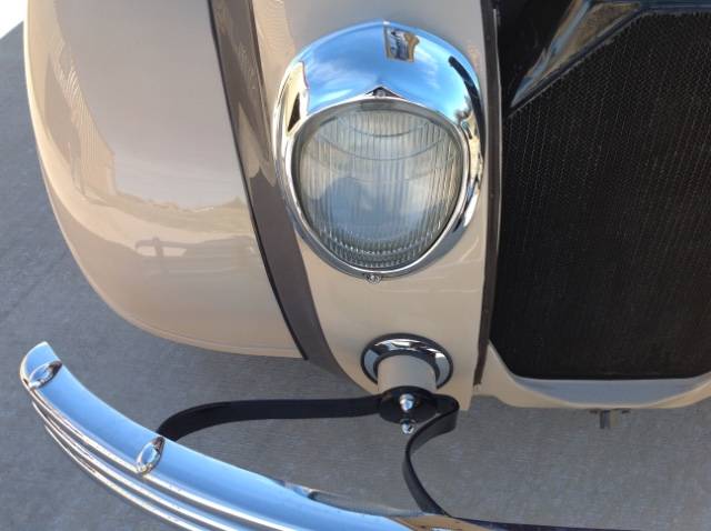 17th Image of a 1935 DESOTO AIRFLOW