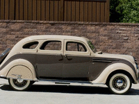 Image 10 of 25 of a 1935 DESOTO AIRFLOW