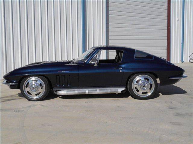 5th Image of a 1966 CHEVROLET CORVETTE