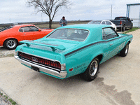 Image 3 of 34 of a 1970 MERCURY COUGAR