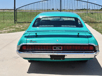 Image 11 of 34 of a 1970 MERCURY COUGAR