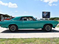 Image 13 of 34 of a 1970 MERCURY COUGAR