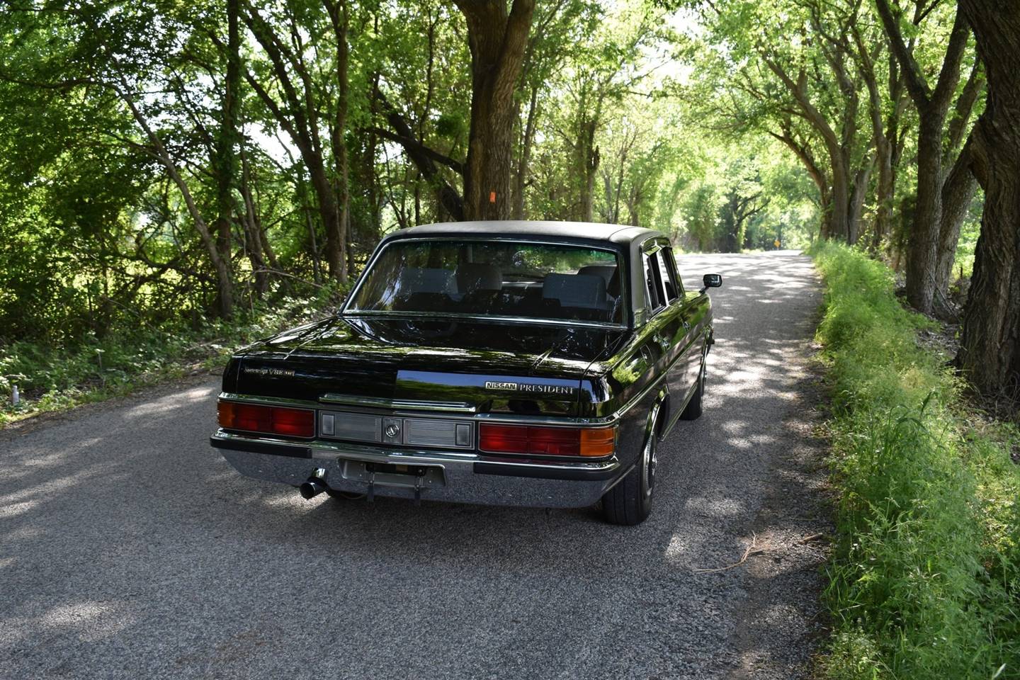 19th Image of a 1987 NISSAN PRESIDENT