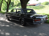 Image 7 of 43 of a 1987 NISSAN PRESIDENT