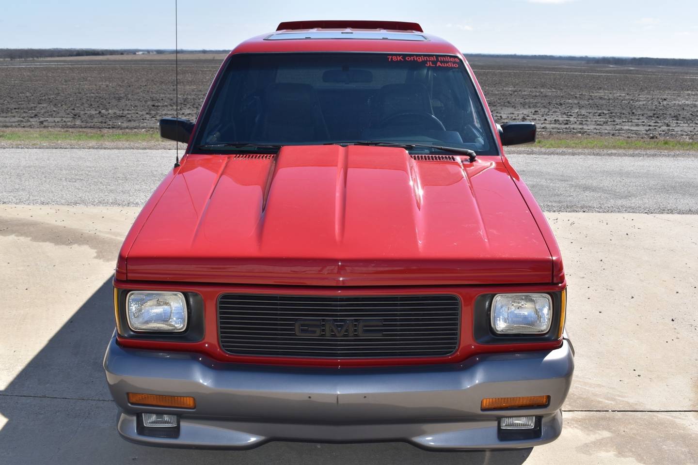 0th Image of a 1992 GMC TYPHOON