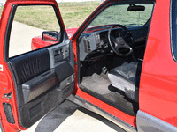 Image 12 of 21 of a 1992 GMC TYPHOON