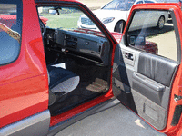 Image 13 of 21 of a 1992 GMC TYPHOON