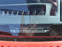 Image 16 of 21 of a 1992 GMC TYPHOON