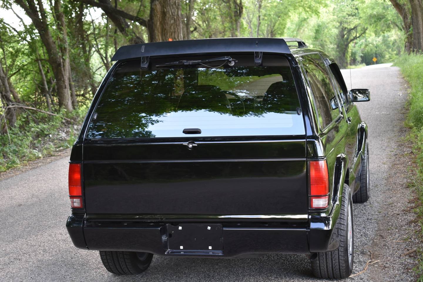 36th Image of a 1993 GMC TYPHOON