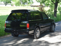 Image 15 of 40 of a 1993 GMC TYPHOON