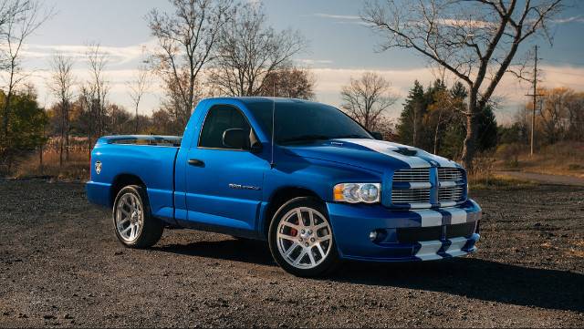 11th Image of a 2004 DODGE RAM PICKUP 1500 SRT-10