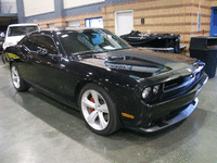 Image 4 of 15 of a 2009 DODGE CHALLENGER SRT-8