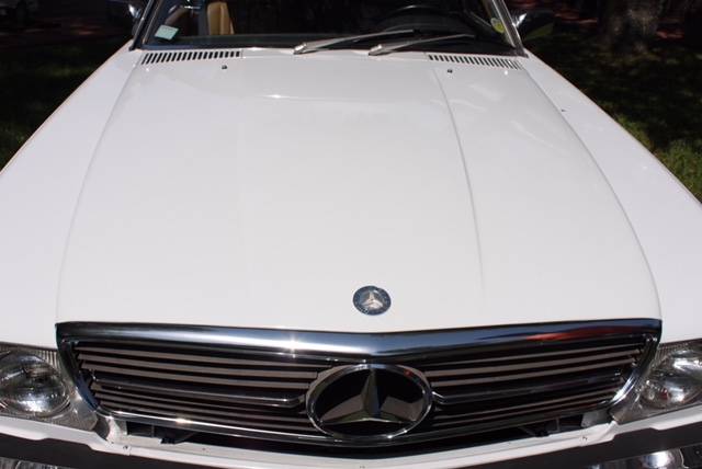 1st Image of a 1989 MERCEDES-BENZ 560 560SL