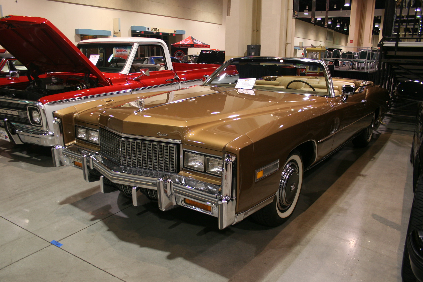 2nd Image of a 1976 CADILLAC ELDORADO