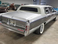 Image 4 of 10 of a 1991 CADILLAC BROUGHAM