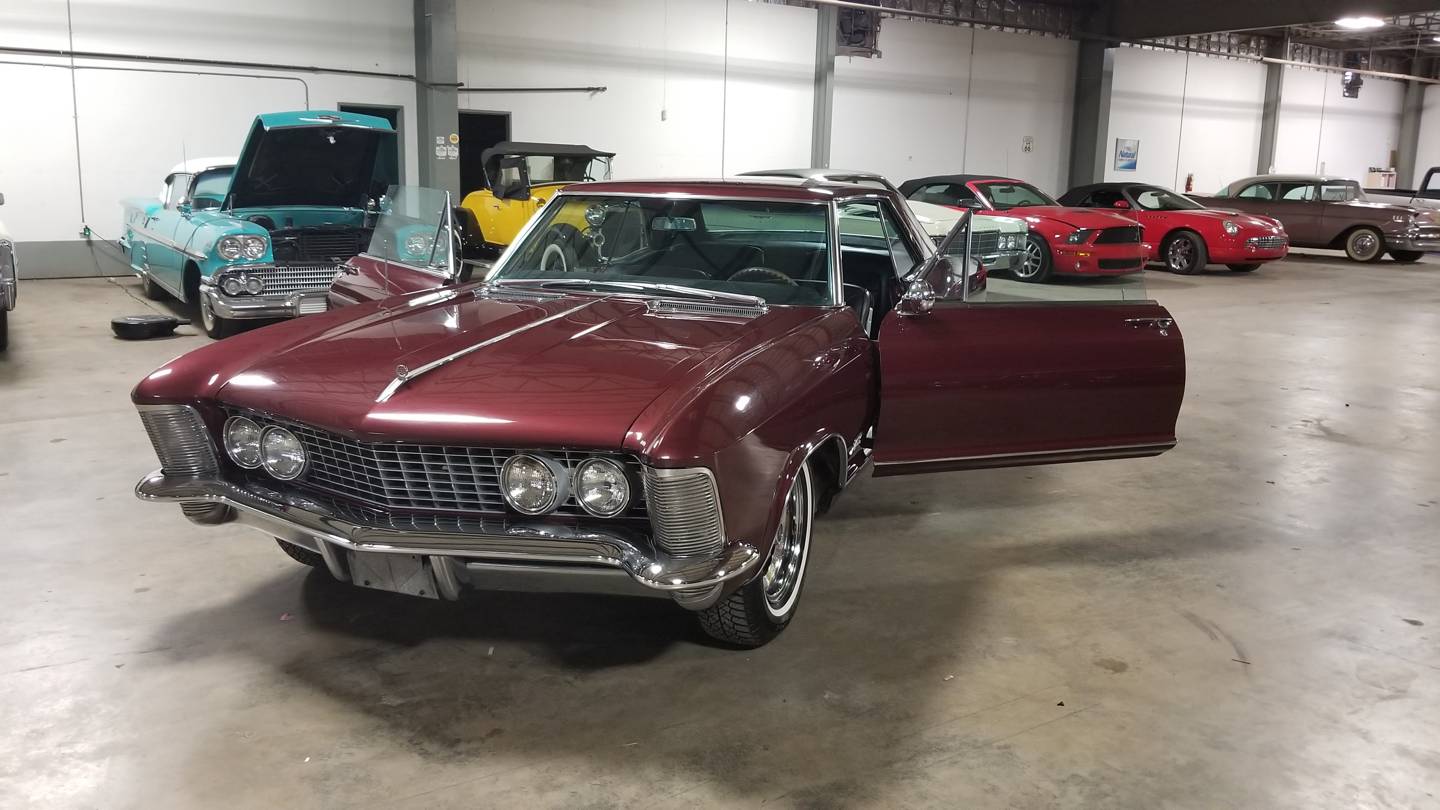 10th Image of a 1964 BUICK RIVERA