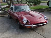 Image 4 of 13 of a 1970 JAGUAR XKE