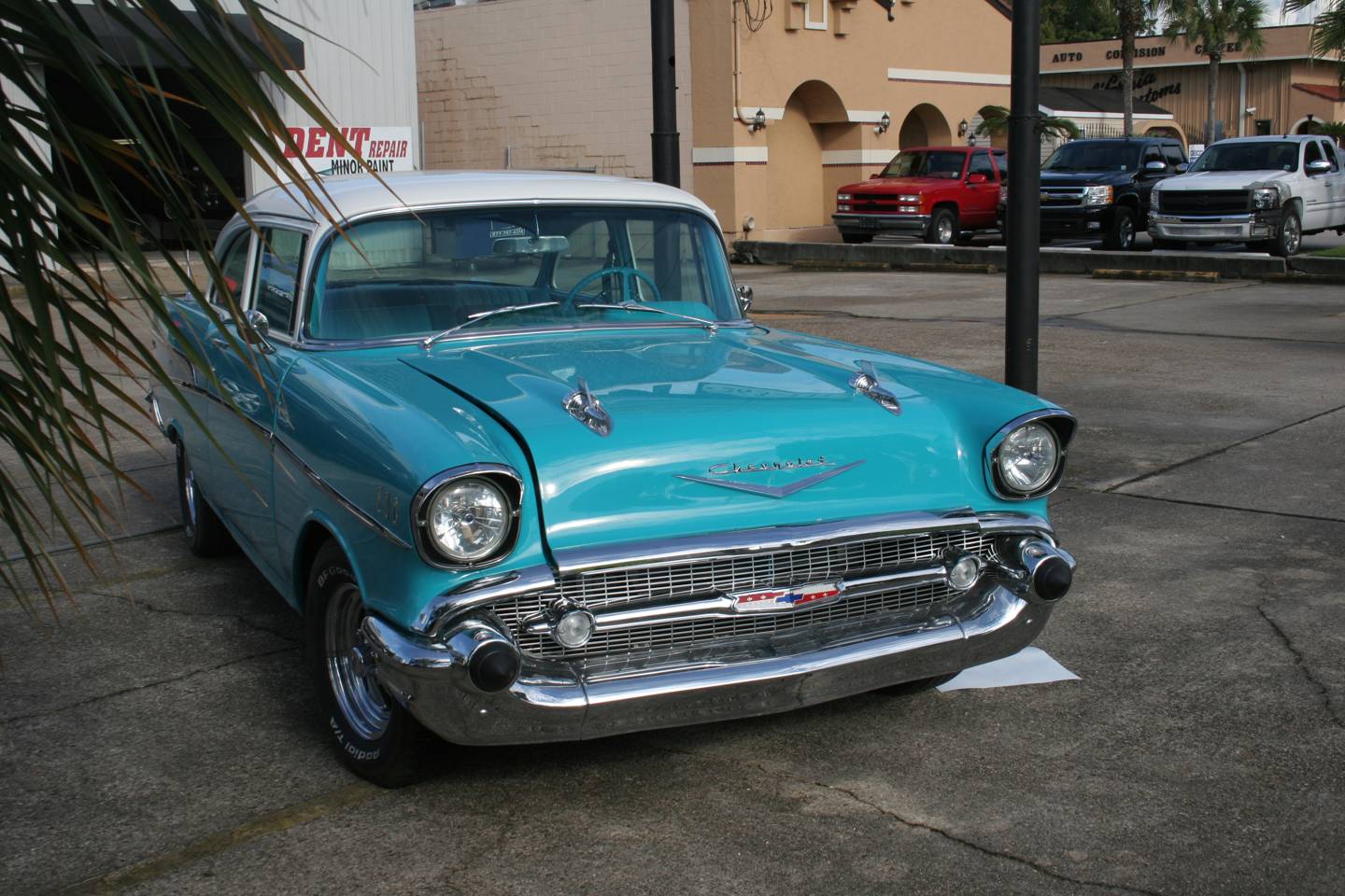 4th Image of a 1957 CHEVROLET 210