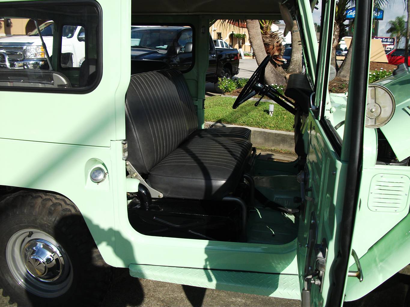 22nd Image of a 1970 TOYOTA FJ40 LANDCRUISER