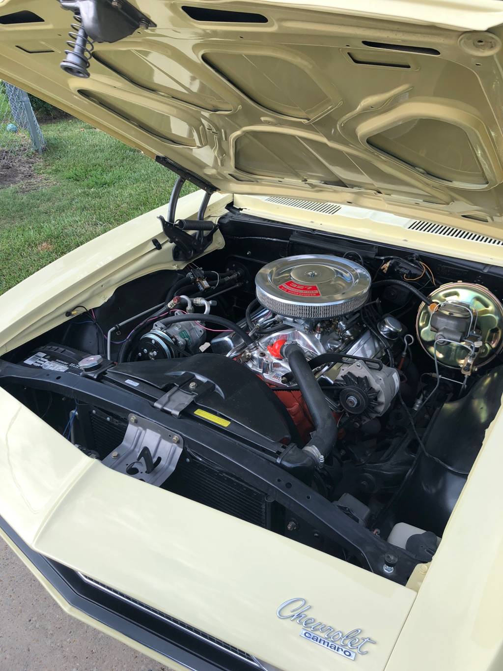 2nd Image of a 1967 CHEVROLET CAMARO