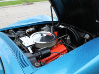 Image 18 of 23 of a 1968 CHEVROLET CORVETTE