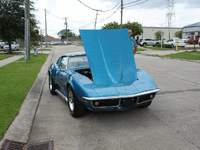 Image 20 of 23 of a 1968 CHEVROLET CORVETTE