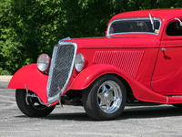 Image 5 of 28 of a 1934 FORD 3 WINDOW
