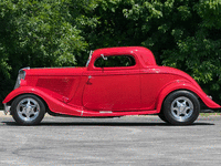 Image 7 of 28 of a 1934 FORD 3 WINDOW