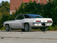 Image 25 of 31 of a 1969 CHEVROLET CAMARO