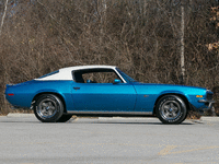 Image 3 of 28 of a 1970 CHEVROLET CAMARO Z28