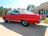Image 4 of 20 of a 1967 FORD FAIRLANE GT