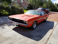 Image 5 of 31 of a 1970 DODGE CHALLENGER