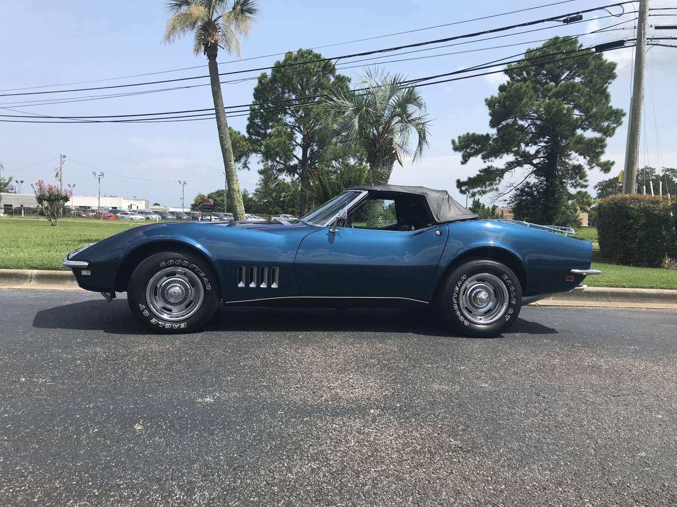 0th Image of a 1968 CHEVROLET CORVETTE