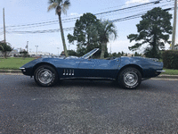 Image 2 of 6 of a 1968 CHEVROLET CORVETTE