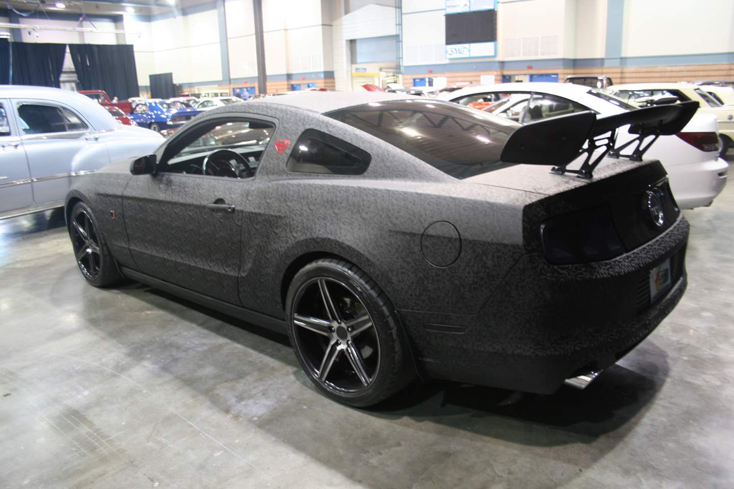 3rd Image of a 2014 FORD MUSTANG GT