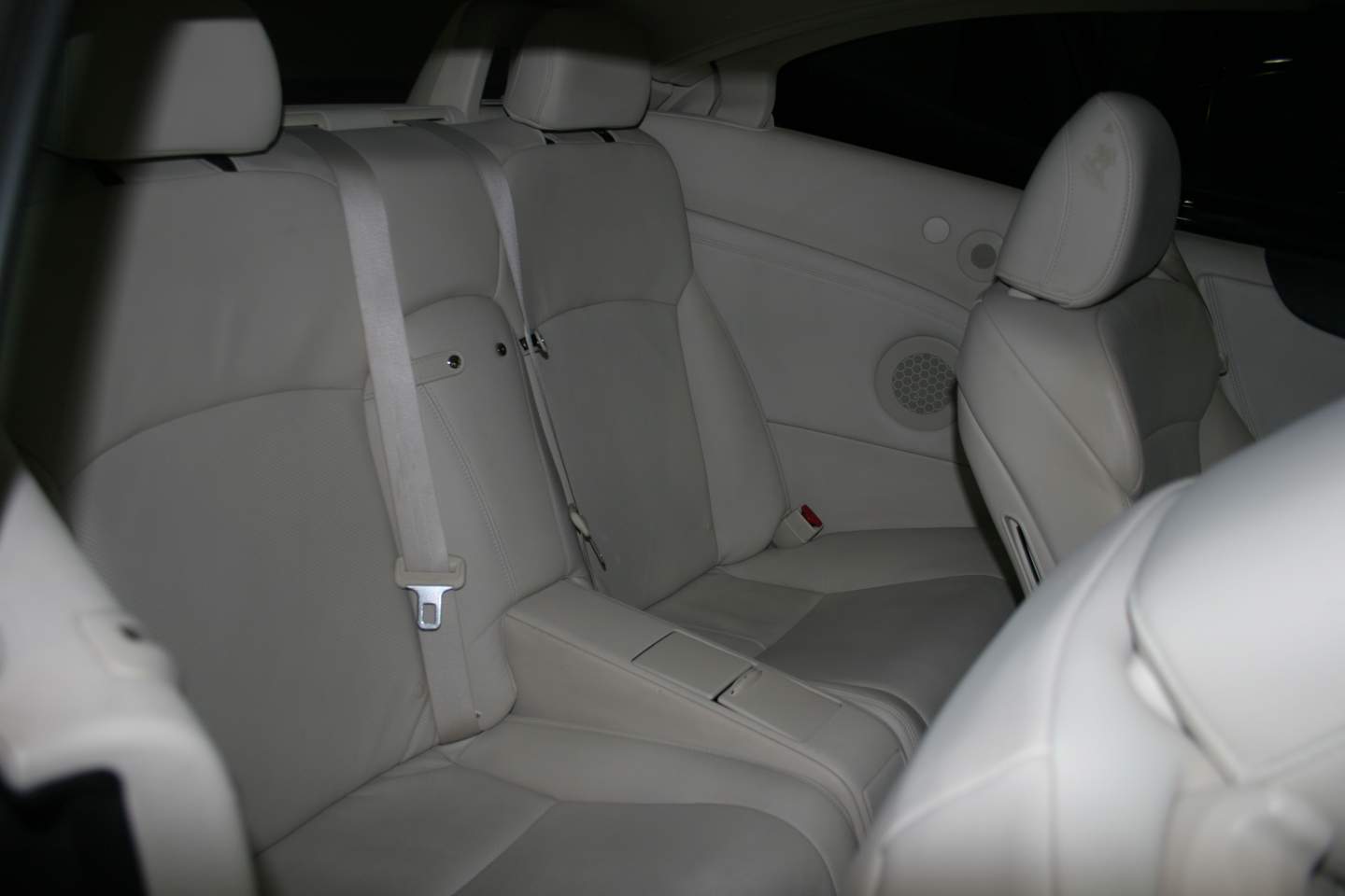6th Image of a 2010 LEXUS IS 250C
