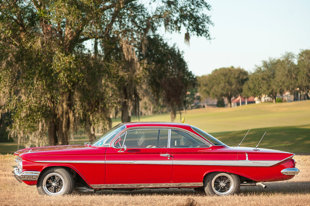 3rd Image of a 1961 CHEVROLET BELAIR BUBBLETOP