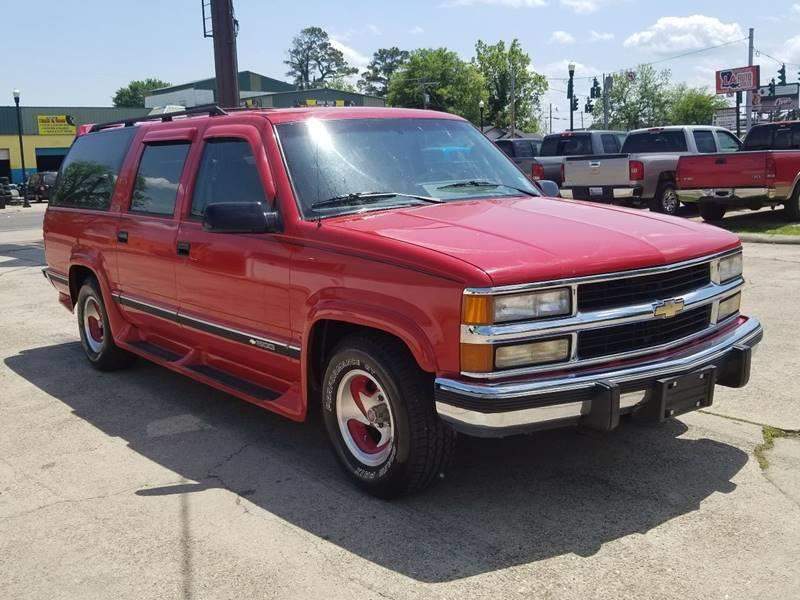 9th Image of a 1994 CHEVROLET SUBURBAN 1500