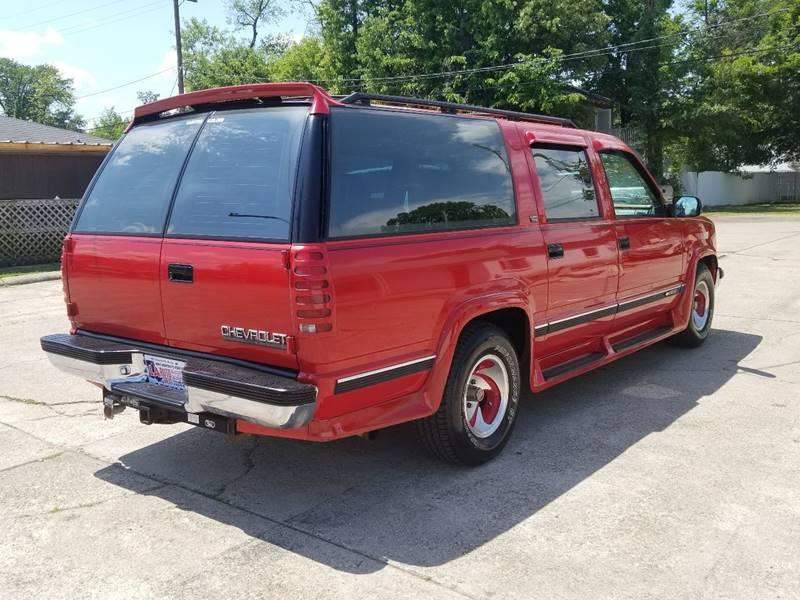 11th Image of a 1994 CHEVROLET SUBURBAN 1500