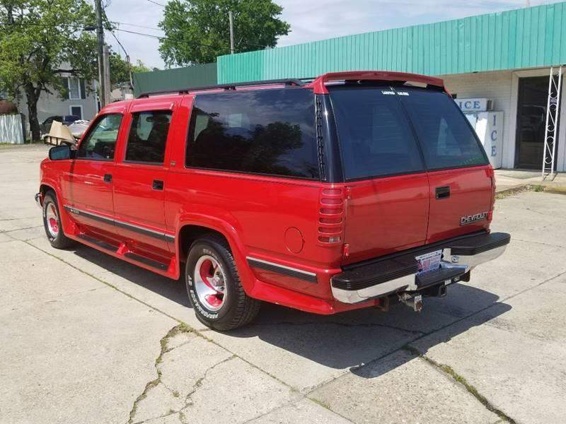12th Image of a 1994 CHEVROLET SUBURBAN 1500