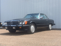 Image 1 of 9 of a 1986 MERCEDES-BENZ 560 560SL