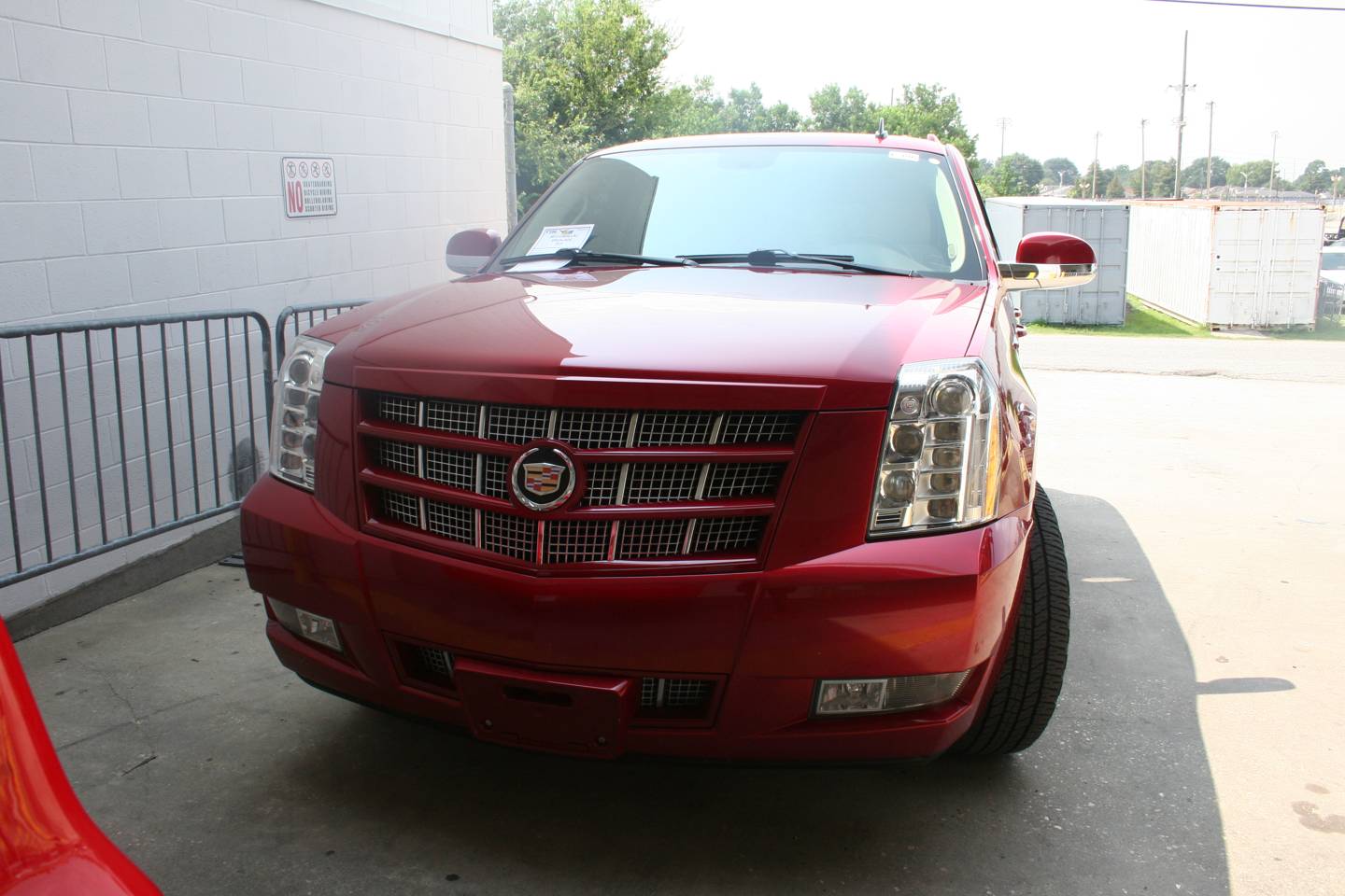 0th Image of a 2013 CADILLAC ESCALADE